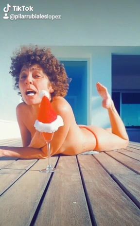 Sensualpolestar  sunbathing