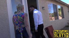 Leyla Falcon gets her ass fucked by a cock and vegetables