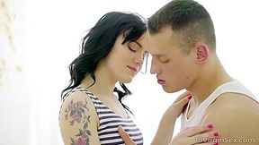 Tetti Dew Korti In Excited Lovers Stay At Home To Make Passionate Sex