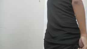 Sexy Punjabi Bhabi Is Showing off Her Hairy Bush