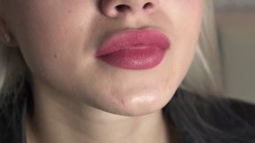 Mouth Fetish - She Smacks Her Lips And Show Tongue - Part 01 - 4096x2304 - 4K
