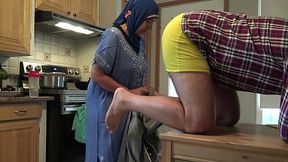 Souzan Halabi is an arab MILF who loves to do a rimjob