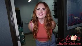 Gym Pee Desperation (4K mp4)