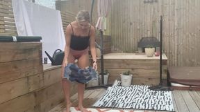 Toni wet her shorts and panties