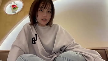 【女子大生のオナニールーティン】大学終わって臭い体臭のままおまんこをゆっくり撫でながらオナニー。