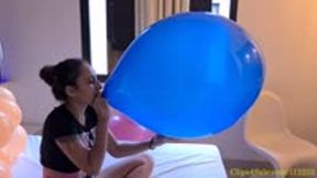 Safira Blow to Pop a Tuf-Tex 17"