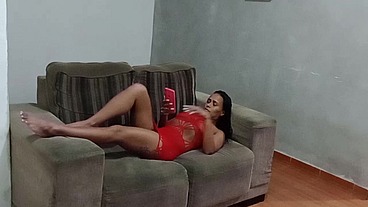 Entregador dotado não resistiu e comeu meu cuzinho