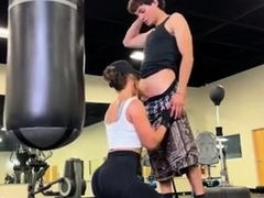 Kelsi Monroe - Fucks Hard In The Gym Onlyfans Leaked Video