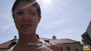 HUNT4K El Hombre Está Dispuesto a Pagar Las Vacaciones De La Tierna Puta Morena