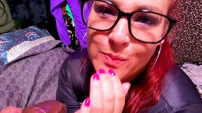 open your mouth mommy i need to piss!