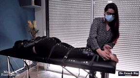 MelleM experiments with tickle therapy - TICKLING - FOOT TICKLING - OIL FETISH - BONDAGE - DOMINATION - FRENCH LANGUAGE
