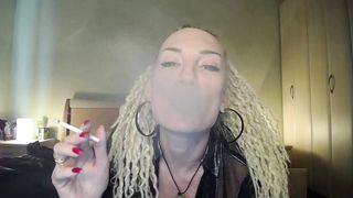 Smoke Bdsm. Inhale and Repeat this Sex Tape over and over again