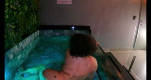 Hot Fuck in the Motel's Mini Pool. Silvaass
