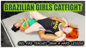 Brazilian girls catfight - discussion at the gym