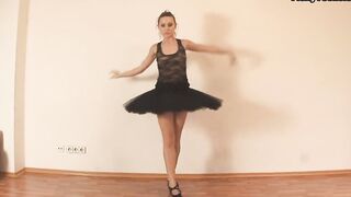 Dark Haired petite gymnast Linda Paro spreading legs