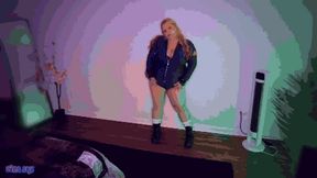 BootJob with BBW Cop
