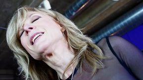 Unbridled Oral&#x1F61C; Frenzy Ignites Passionate Orgy