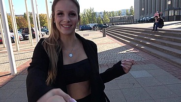 USER Blowjob at Venus Berlin!