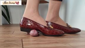Crocodile moccasins shoejob, cock crush trample 1080