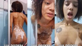 eu tomando banho gravei me exibindo e dancando sem o jr saber