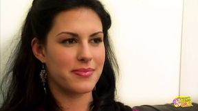 Major lesbian threeway is what these super-hot biddies know and adore