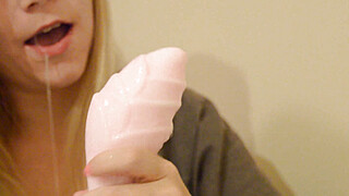 Petgirl Tiny Teen Takes Bad Dragon Hd (Oily)