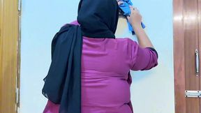 arab big boobs curvy moroccan hot stepmom clean my room, then i see her big ass & start masturbation