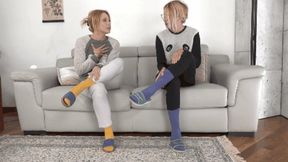 Passione per i calzettoni - Love for knee socks ( SLIPPERS )