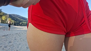 I'm walking braless at the beach