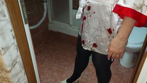 I Love It When My Stepmom Come to Visit Me in Her Nylon Stockings and High Heels