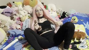 hot new solo vid, dirty talking with a bbc reaming my tight asshole out and making me cum