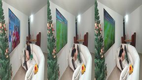 mi hermanastra se calienta viendo el partido de espana vs japon le encanta tocarse la concha y el culo 2