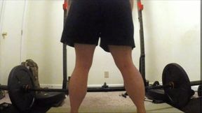 Showing off my CALVES while lifting Barbell MP4 720