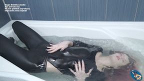 Ann and black wet clothes (720)