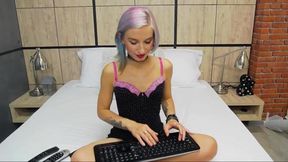 Zoey Raven Private Show