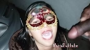 fazendo dogging na rua com 3 estranhos, eles me fodendo e gozando na minha boca
