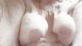 BJMature Hanging TaTas