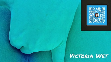 Victoria Wet - masturbation in the solarium