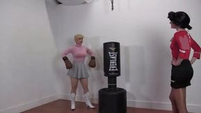 Custom Clip: Never Kick A Woman Round 3! - HD mp4