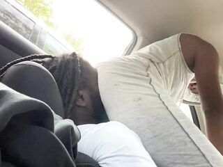 Uber Facesitting