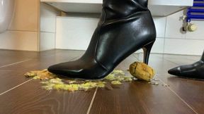 crush kiwi with boots