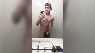 nineteen yr elder Jesse Gold wanks his furry prick