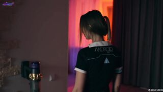 Detroit - Become a sex-android Sia Siberia