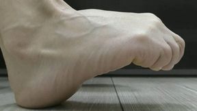 You can start toe wiggling over with the pearl nails (Part 3) MP4 FULL HD 1080p
