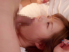 日本の売春婦、麻倉憂が狂ったように小さな乳とストッキングを身につけています。