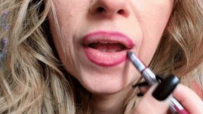 Poppy Red Lipstick Lip Sniffs (HD) WMV