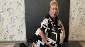 Alex's Pumps and Jeannette's BIG Belly MP4