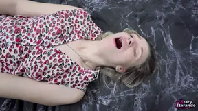 Teen girl to whom I rented my apartment, instead of paying me, decided to fuck me!
