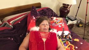 Granny Carmen Claus Official Sex Toy Tester: Fuck Machine 11 24 2024 CAMS5M