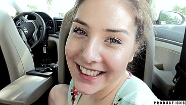 Sexy 18 Year Old Gives Blowjob in Back of Car